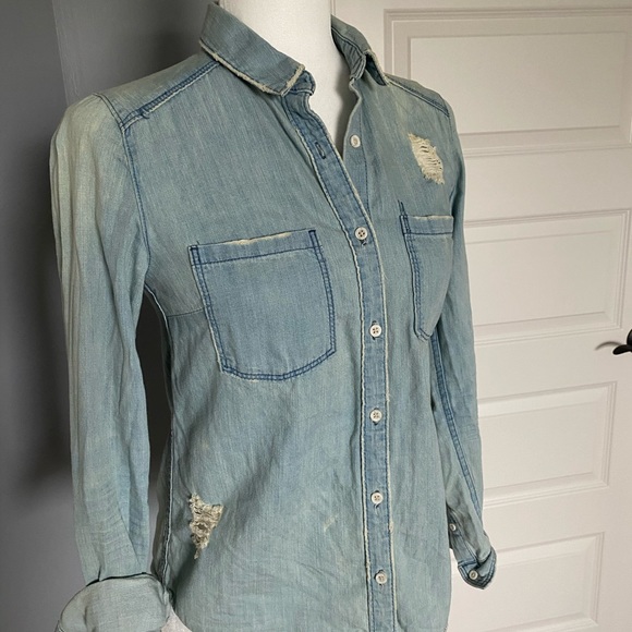 H&M Denim Button Down Shirt size 2 - Picture 2 of 6